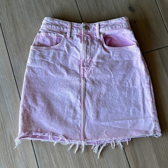 H&M Bubblegum Pink High Waist Denim Skirt Size 4 - Picture 2 of 4
